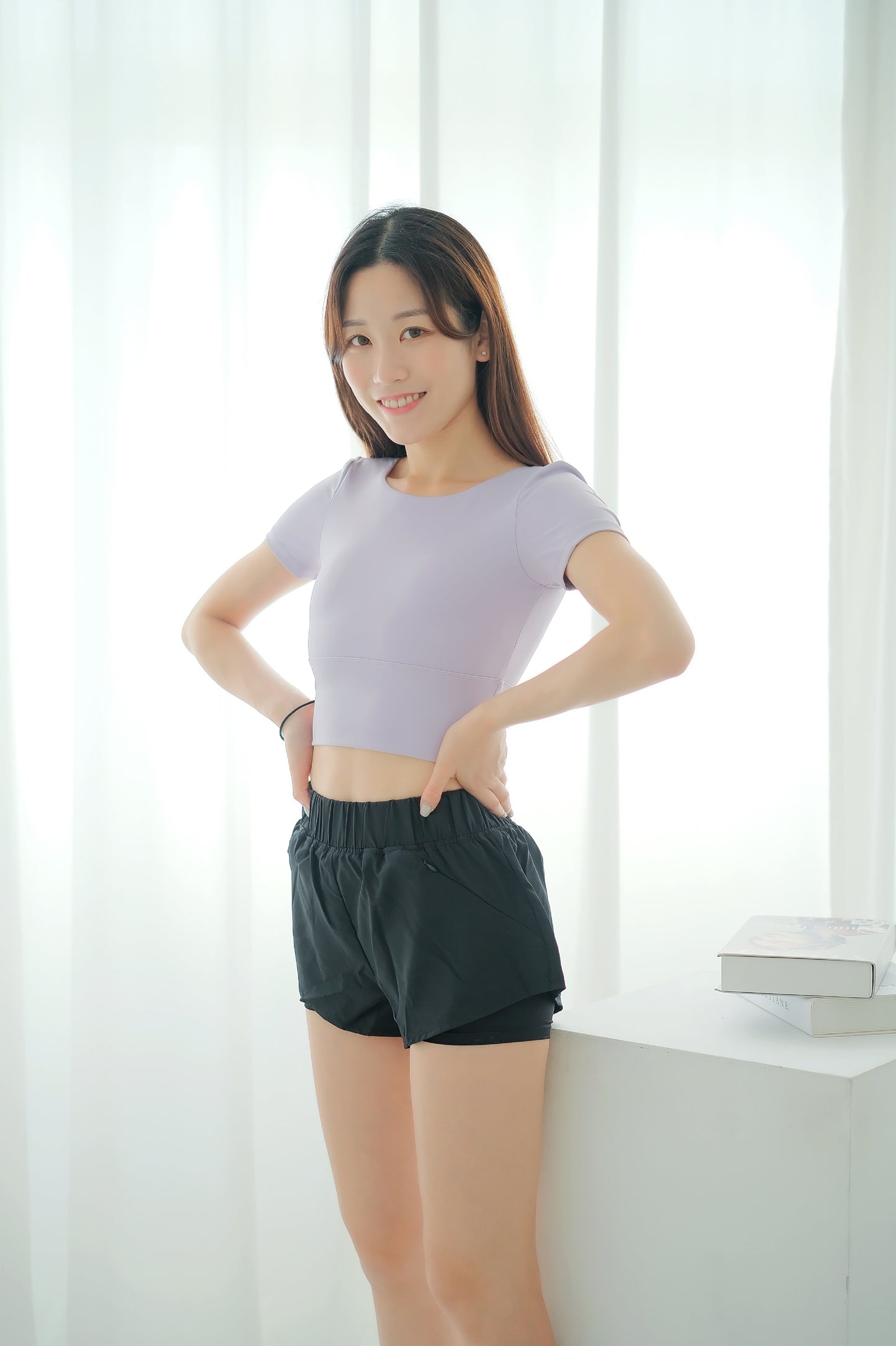 The Two Layers Shorts with Side Pockets