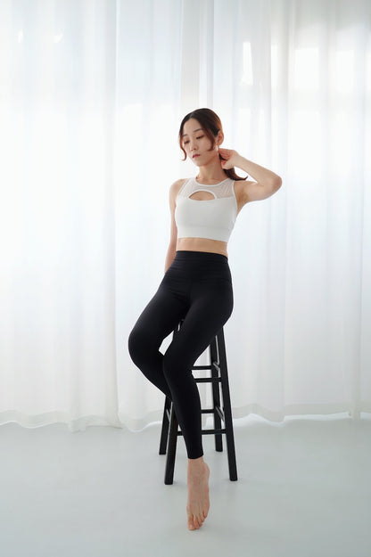 PREMIUM - The Weightless Leggings with Back Pocket